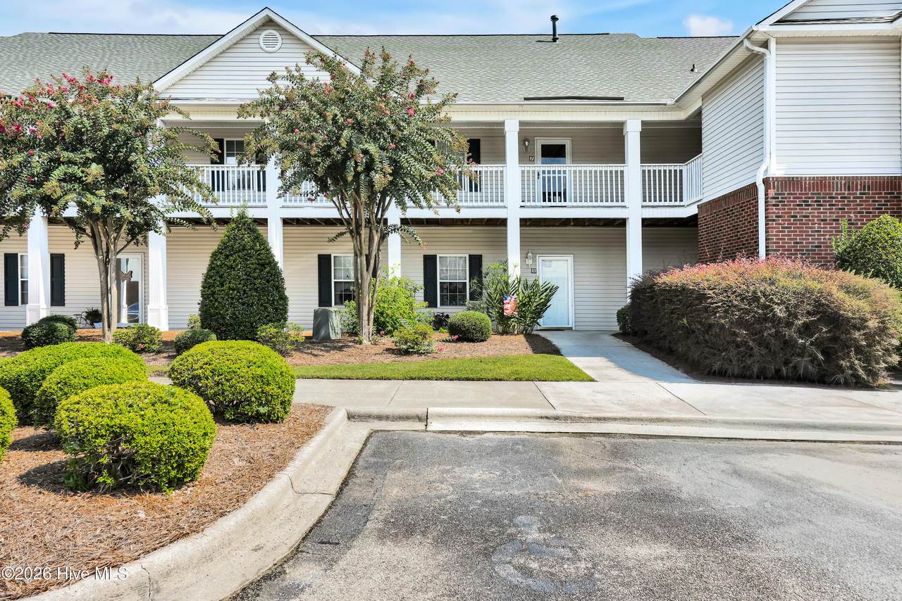 1608 Willoughby Park Court - Photo 1