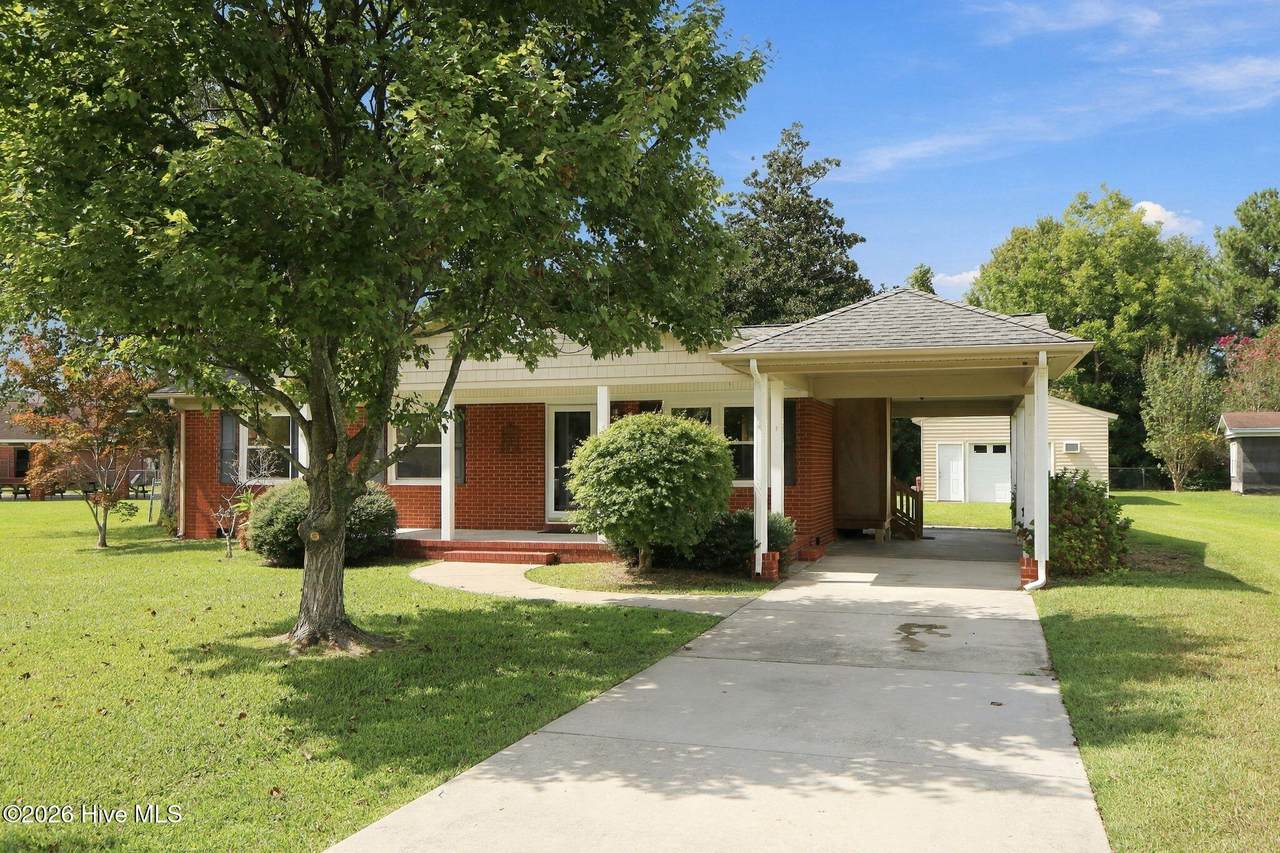 1624 New Bern Street - Photo 1