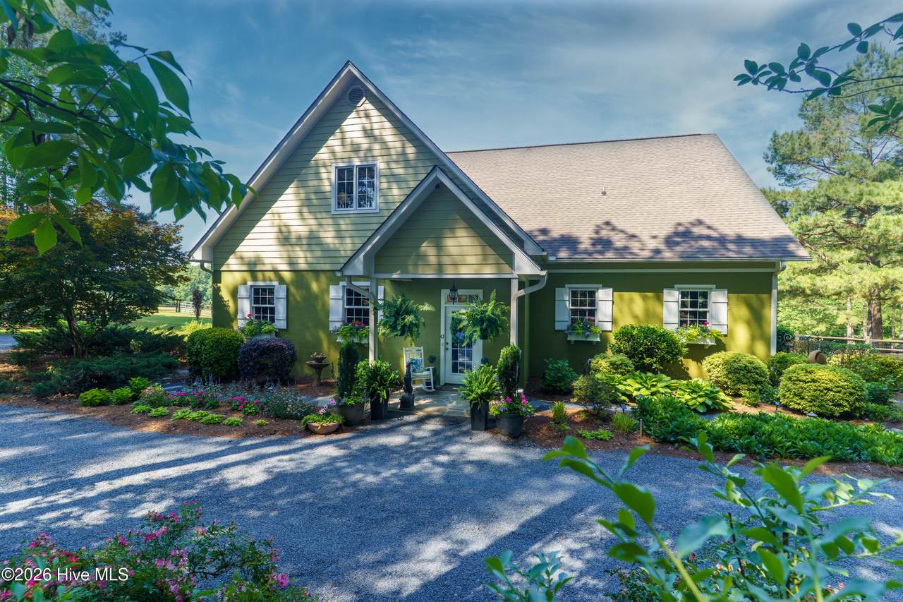 644 Bracken Hill Road - Photo 1