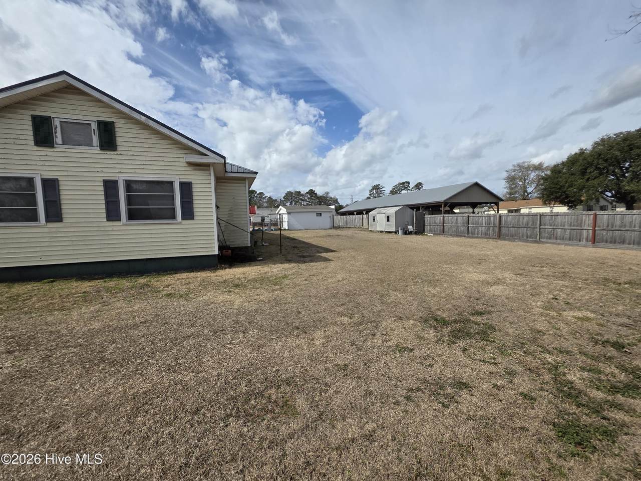 https://bt-photos.global.ssl.fastly.net/ncreg/1280_boomver_1_95437a91ada7c62509c89a5e56237da0-2.jpg