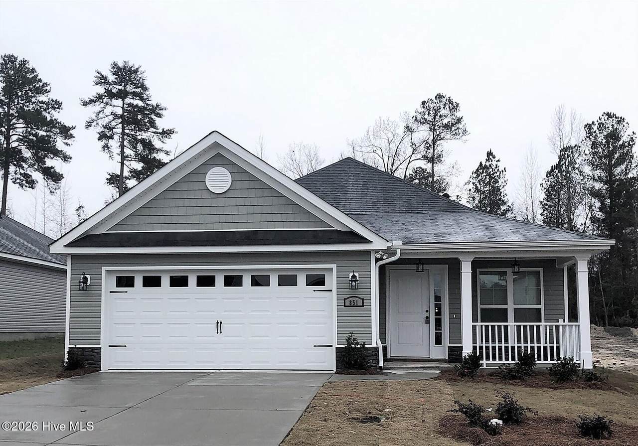 851 Goodale Drive - Photo 1
