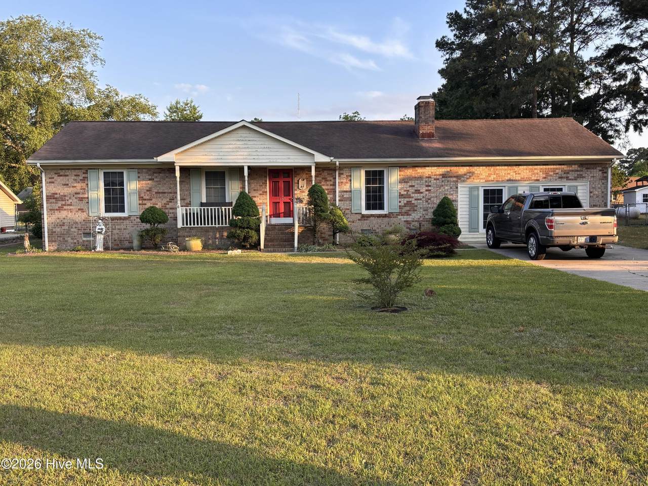 2485 Pine Knoll Drive - Photo 1
