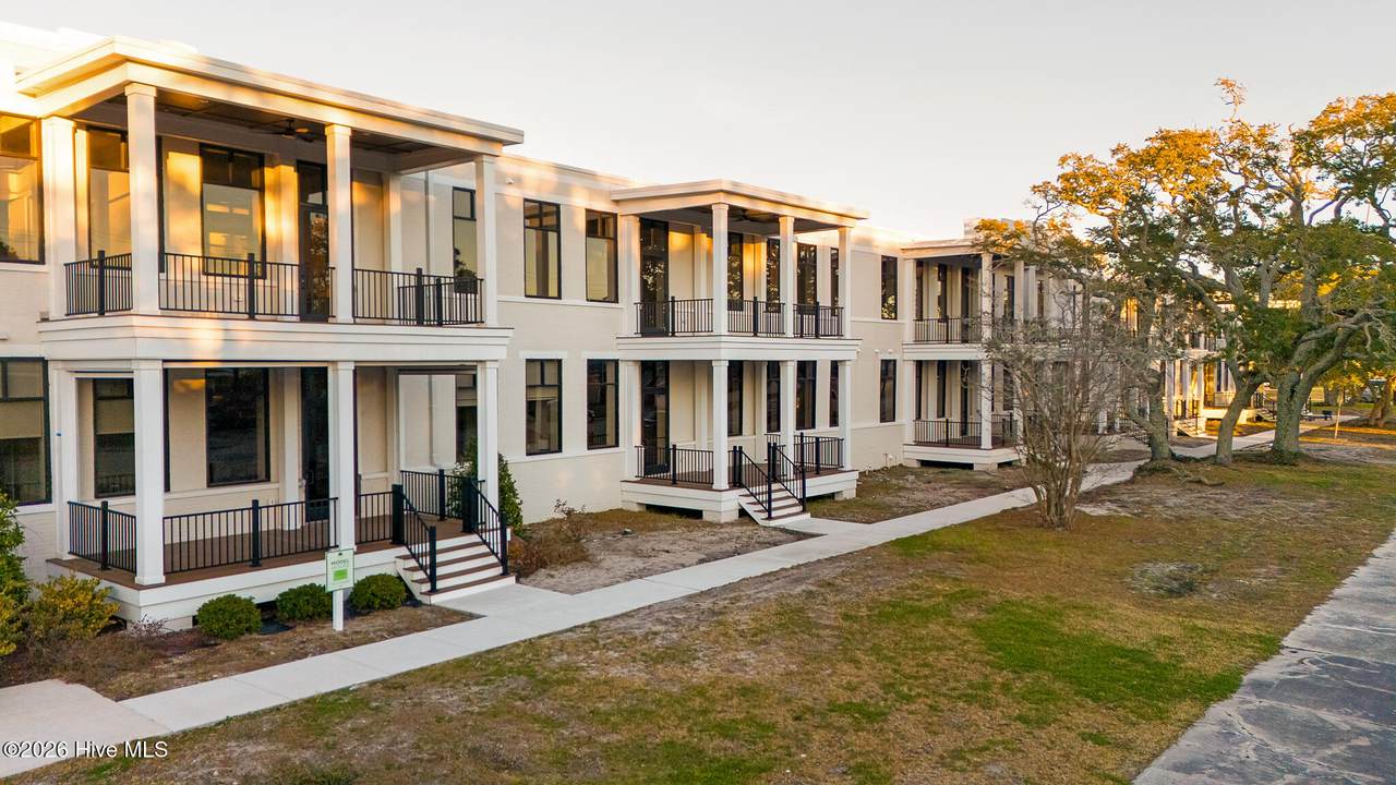 805 Mulberry Street - Photo 1