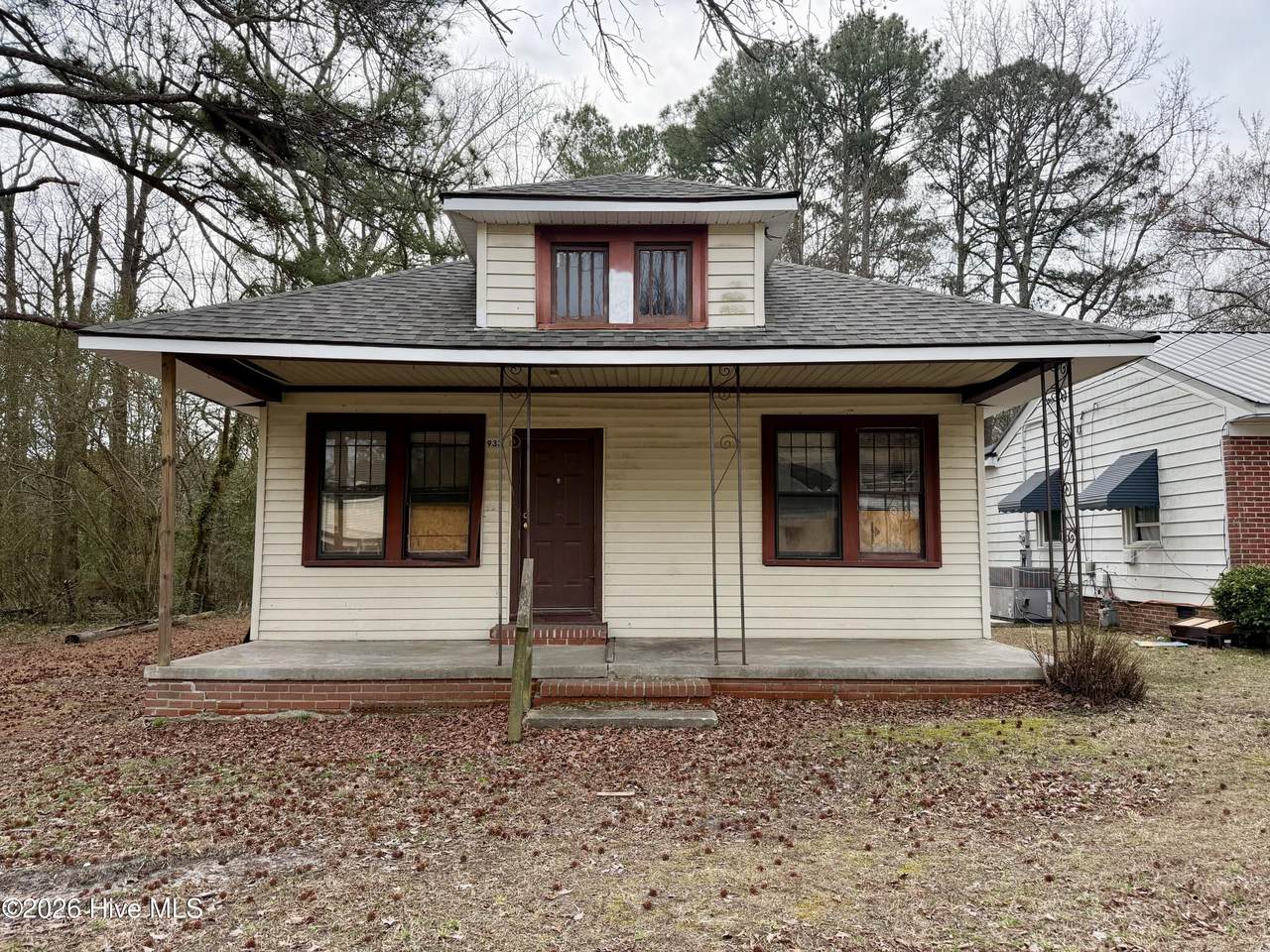 933 Tyan Street - Photo 1