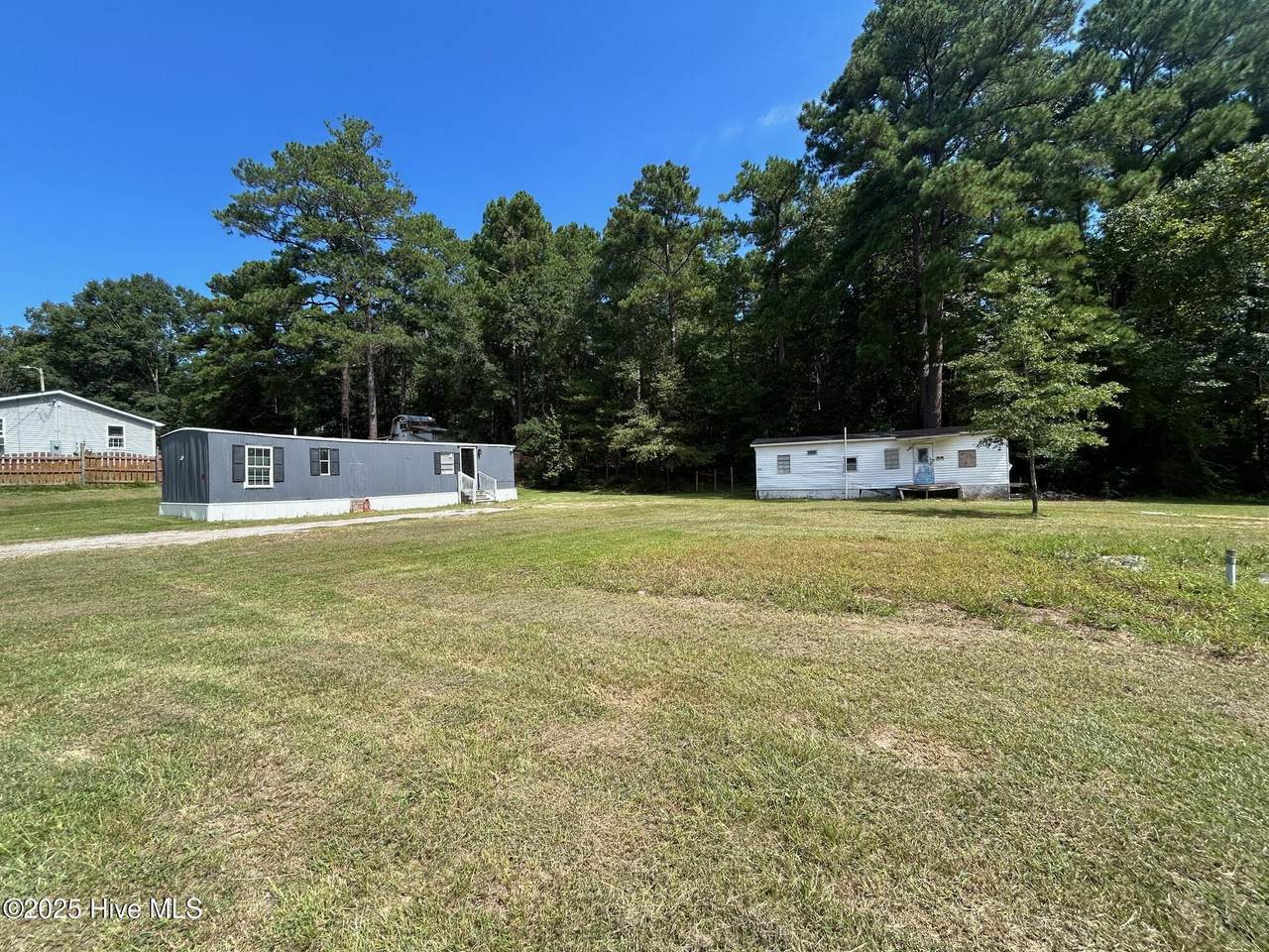 155 Chestnut Lane - Photo 1