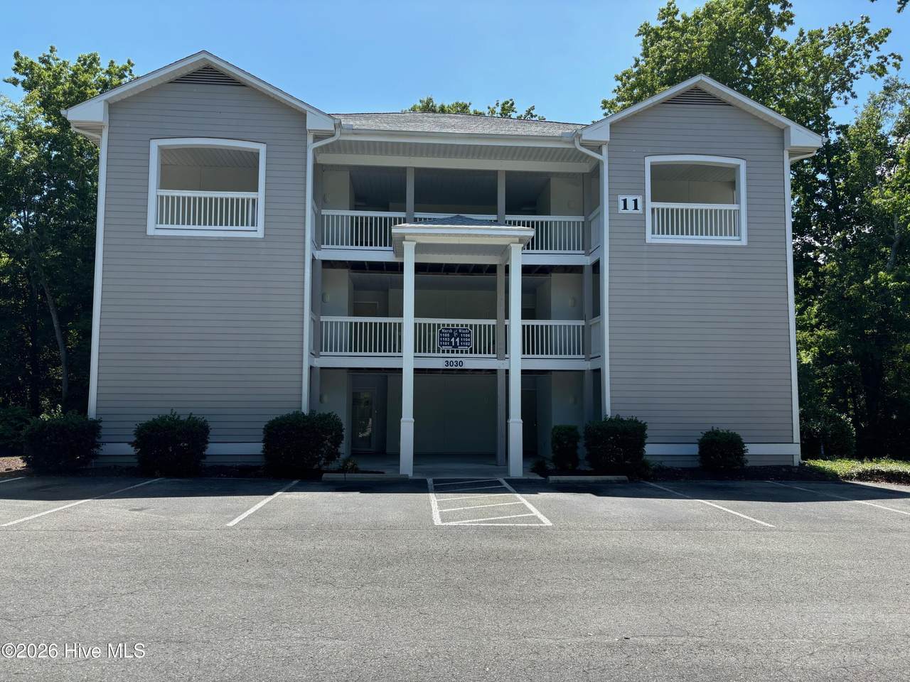 3030 Marsh Winds Circle - Photo 1