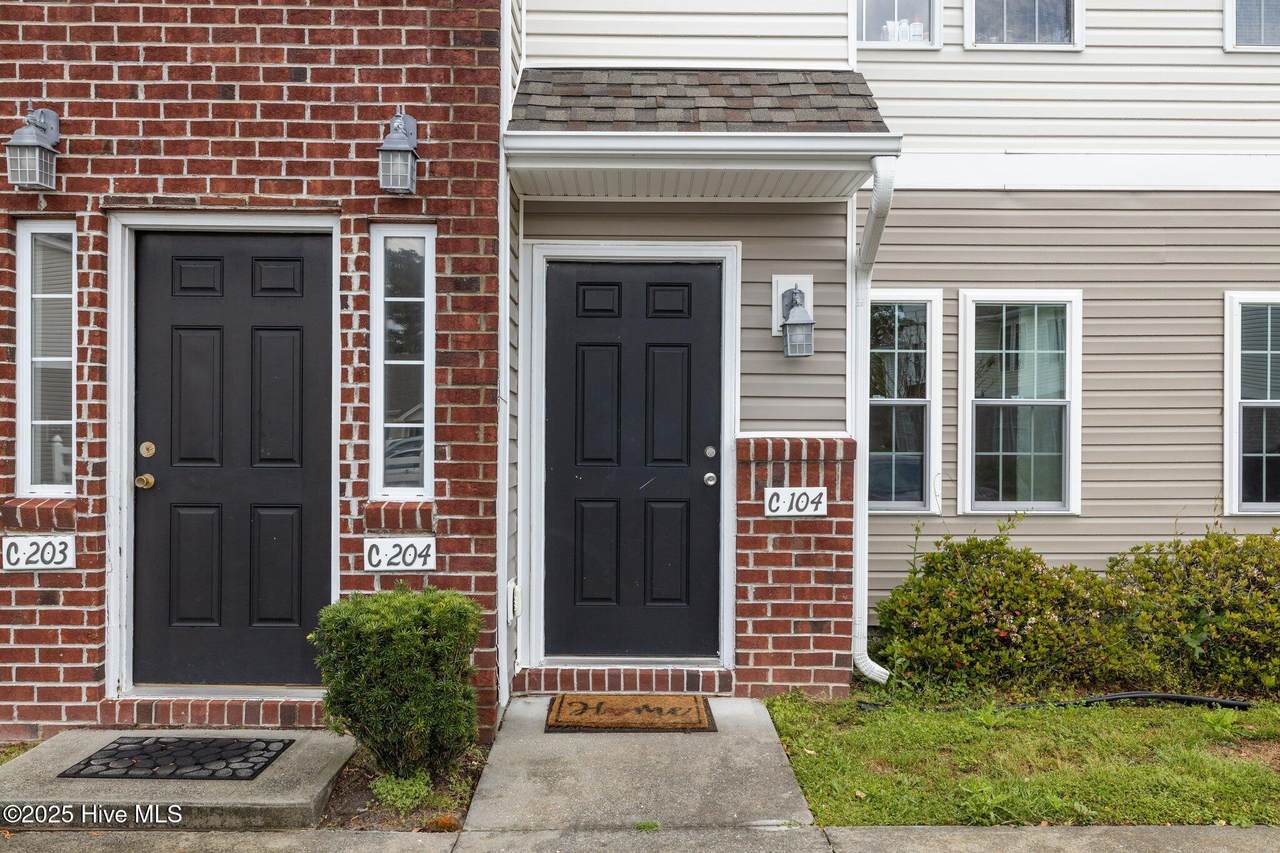 4513 Country Club Road - Photo 1