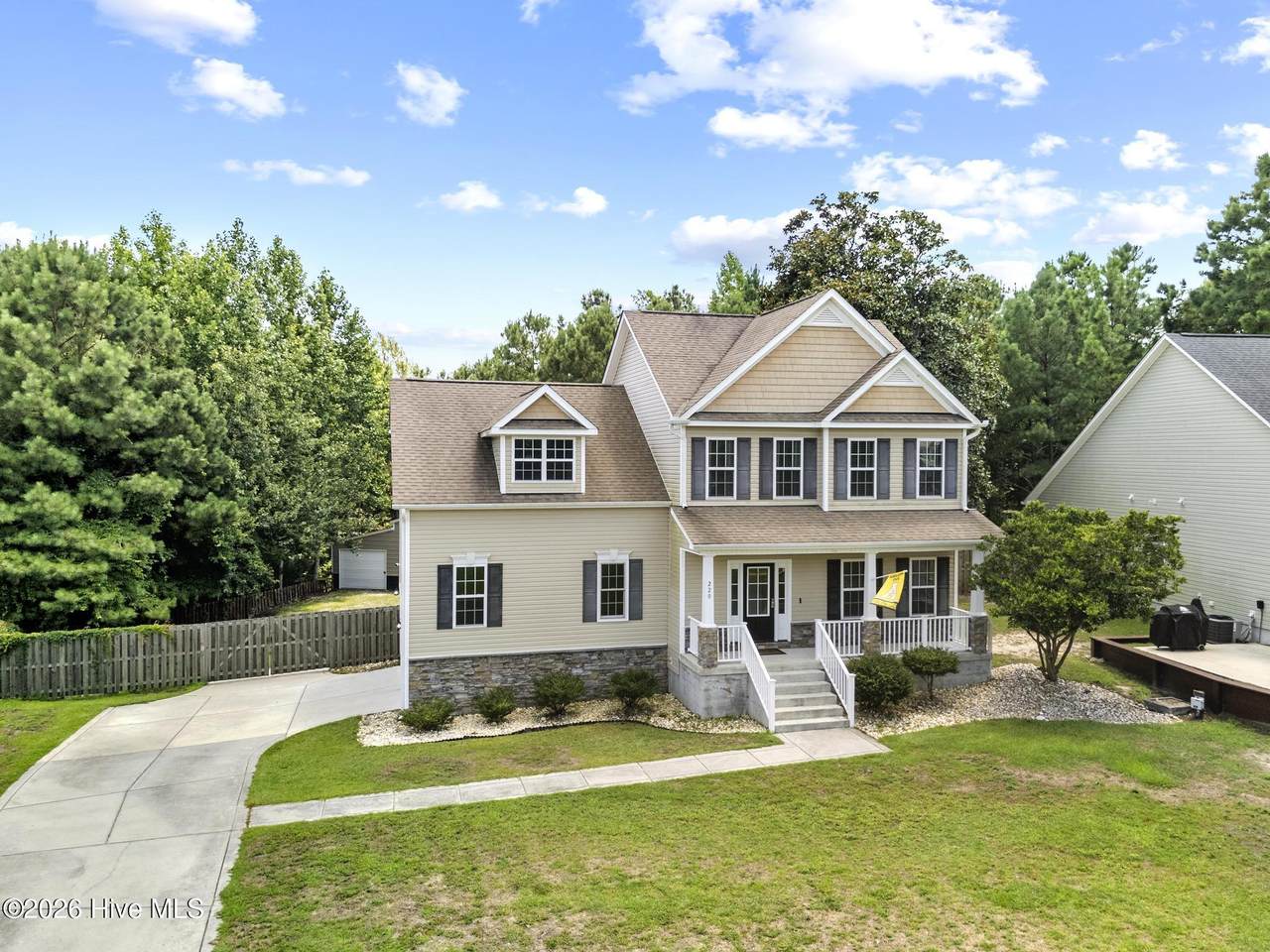 220 Gelynda Court - Photo 1