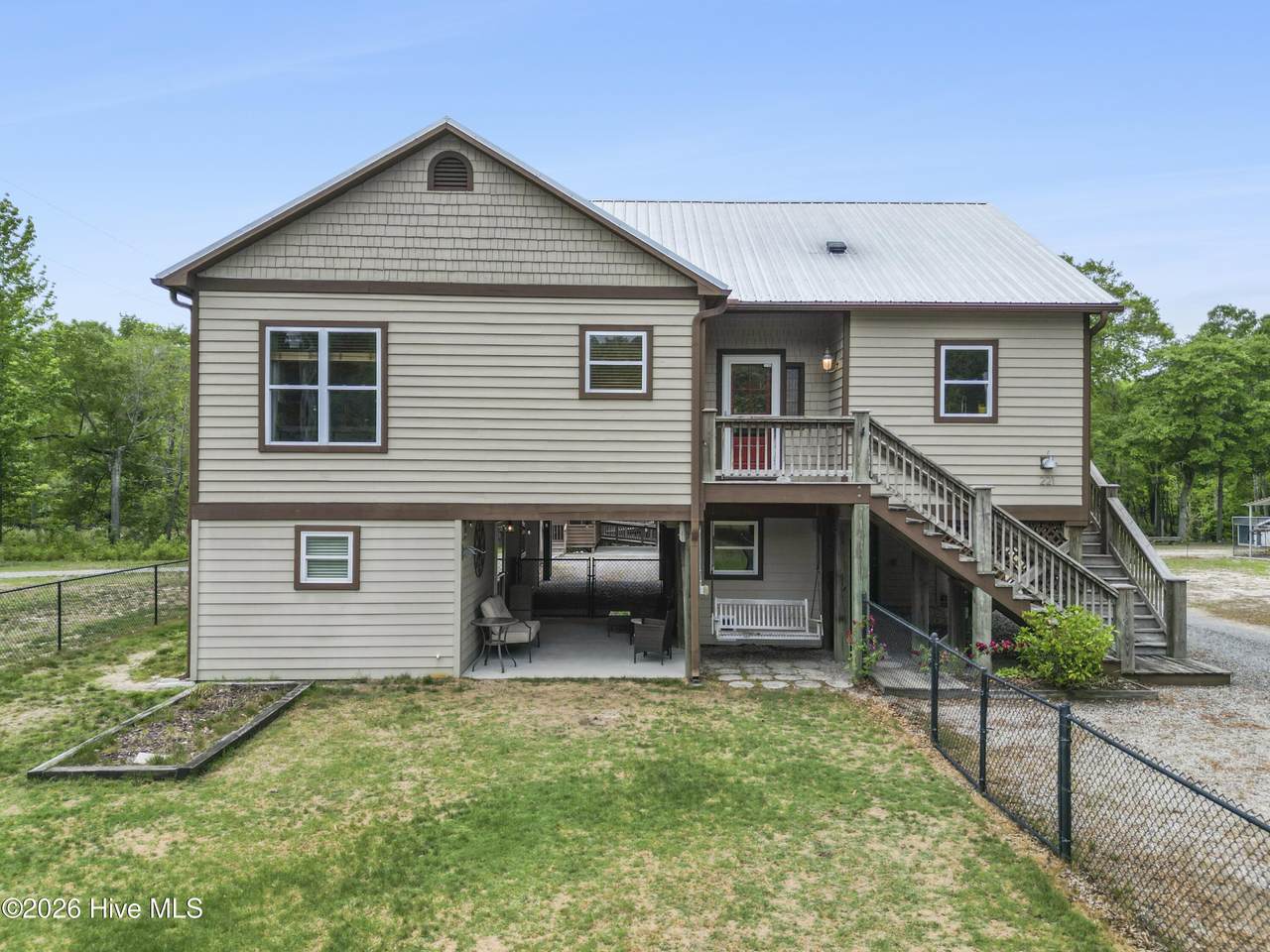 221 Estate Road - Photo 1