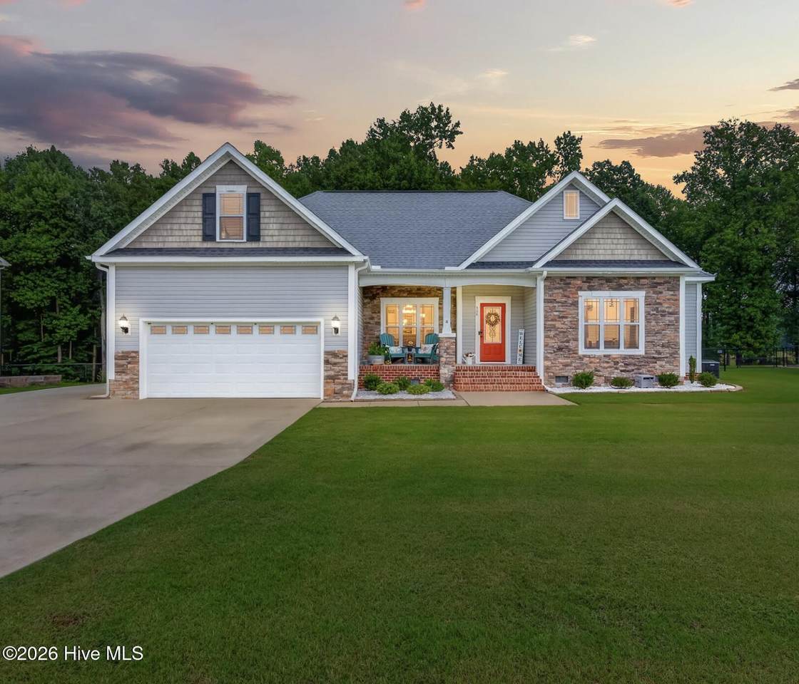 308 Willowbrook Drive - Photo 1