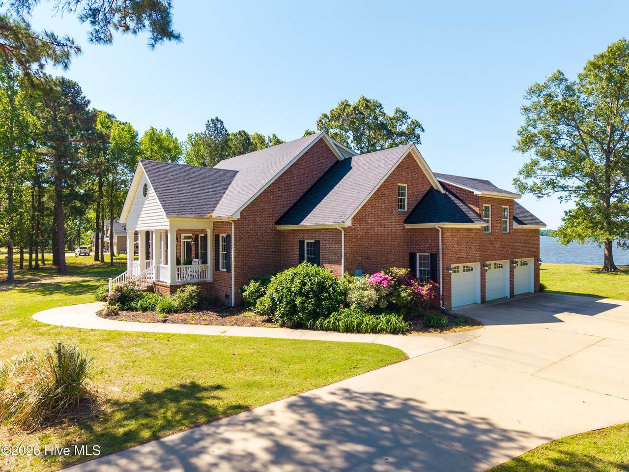 229 Grassy Point Drive - Photo 1