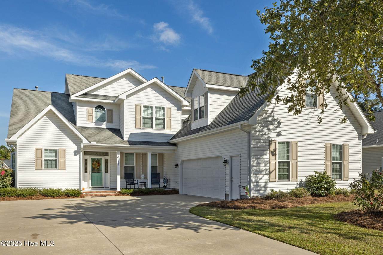 1002 Palmer Way - Photo 1