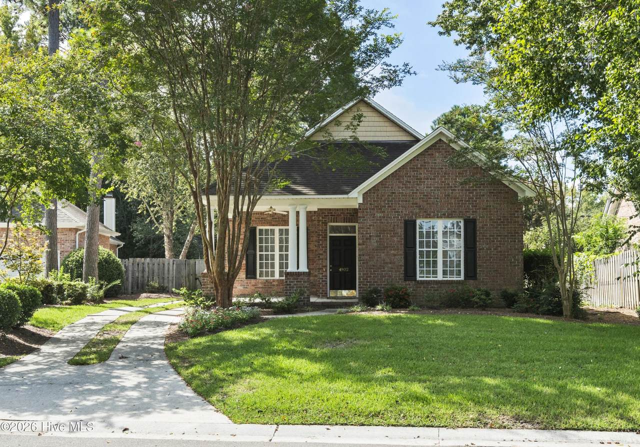 4902 Dewars Circle - Photo 1