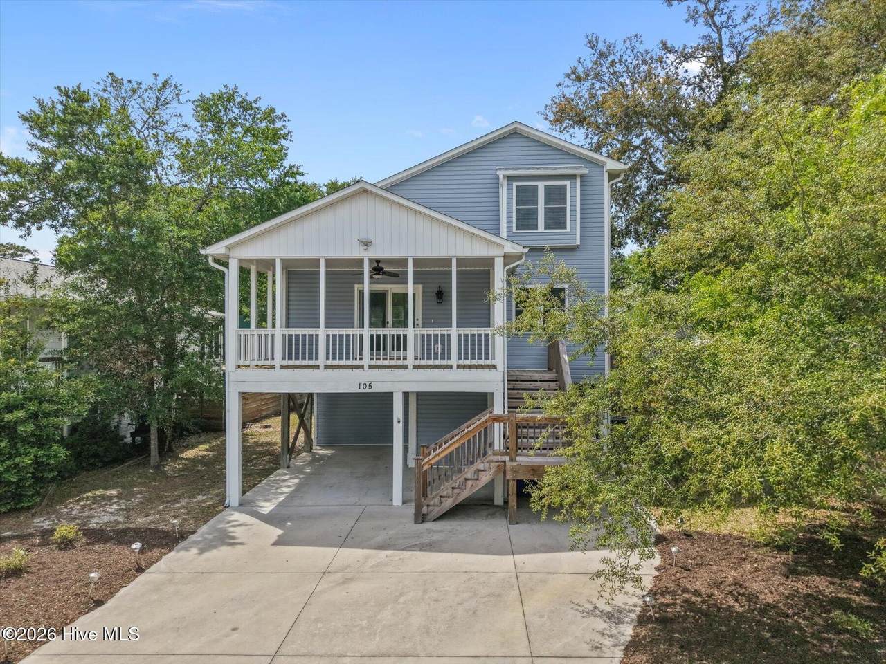 105 11th Street - Photo 1