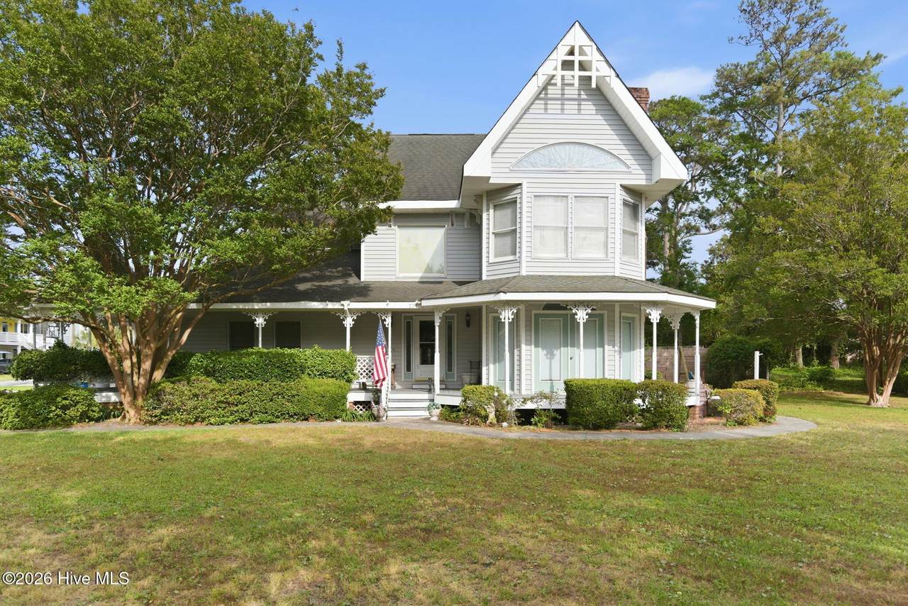 701 Fifth Street - Photo 1