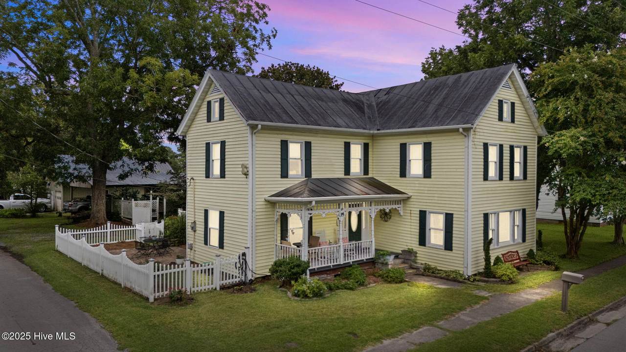 510 Broad Street - Photo 1