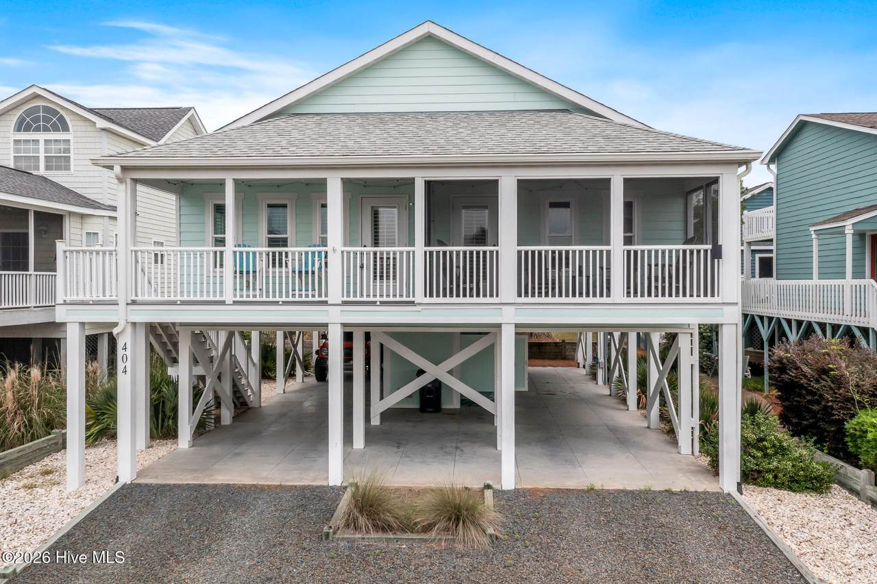 404 30th Street - Photo 1