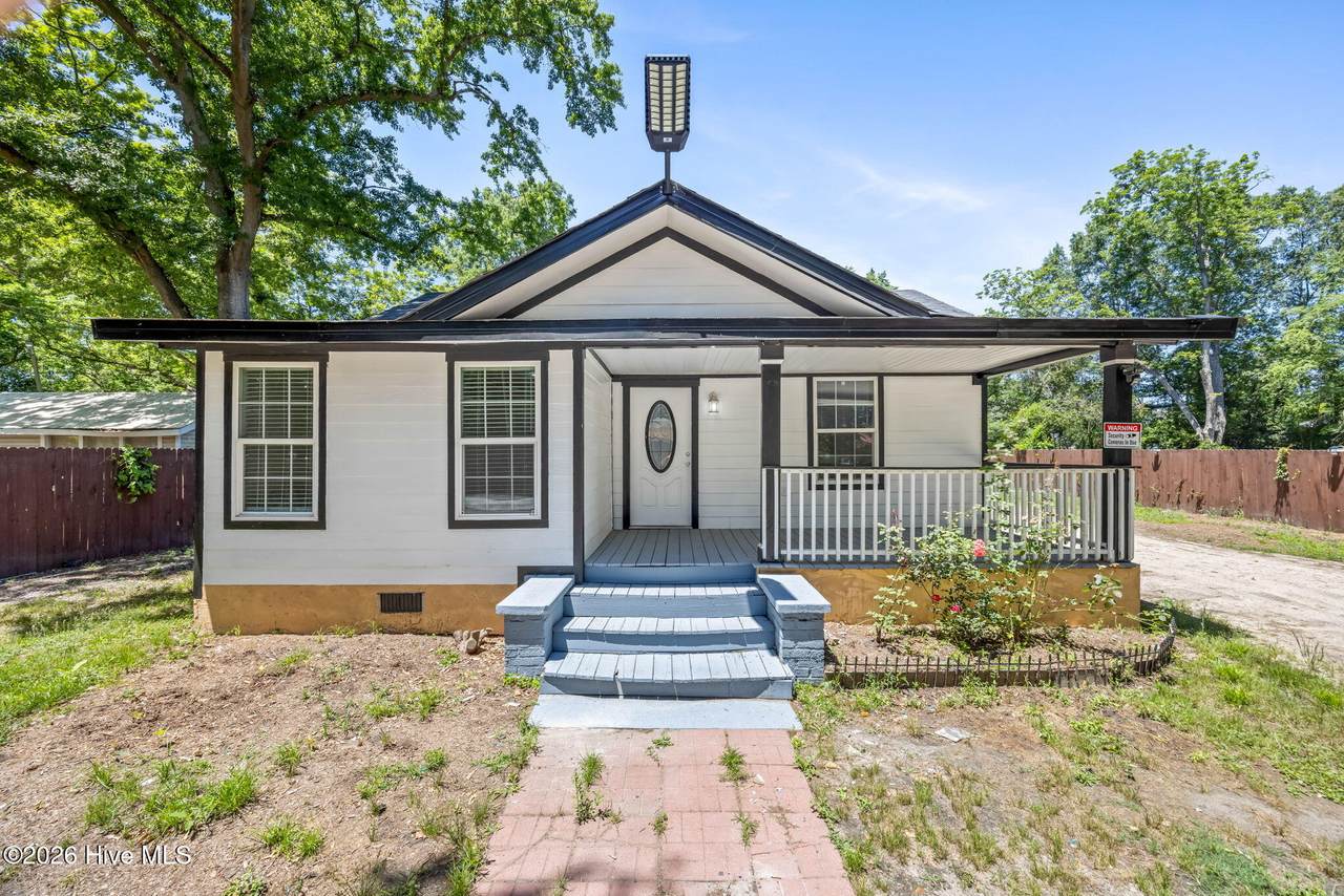 1917 Haynie Drive - Photo 1