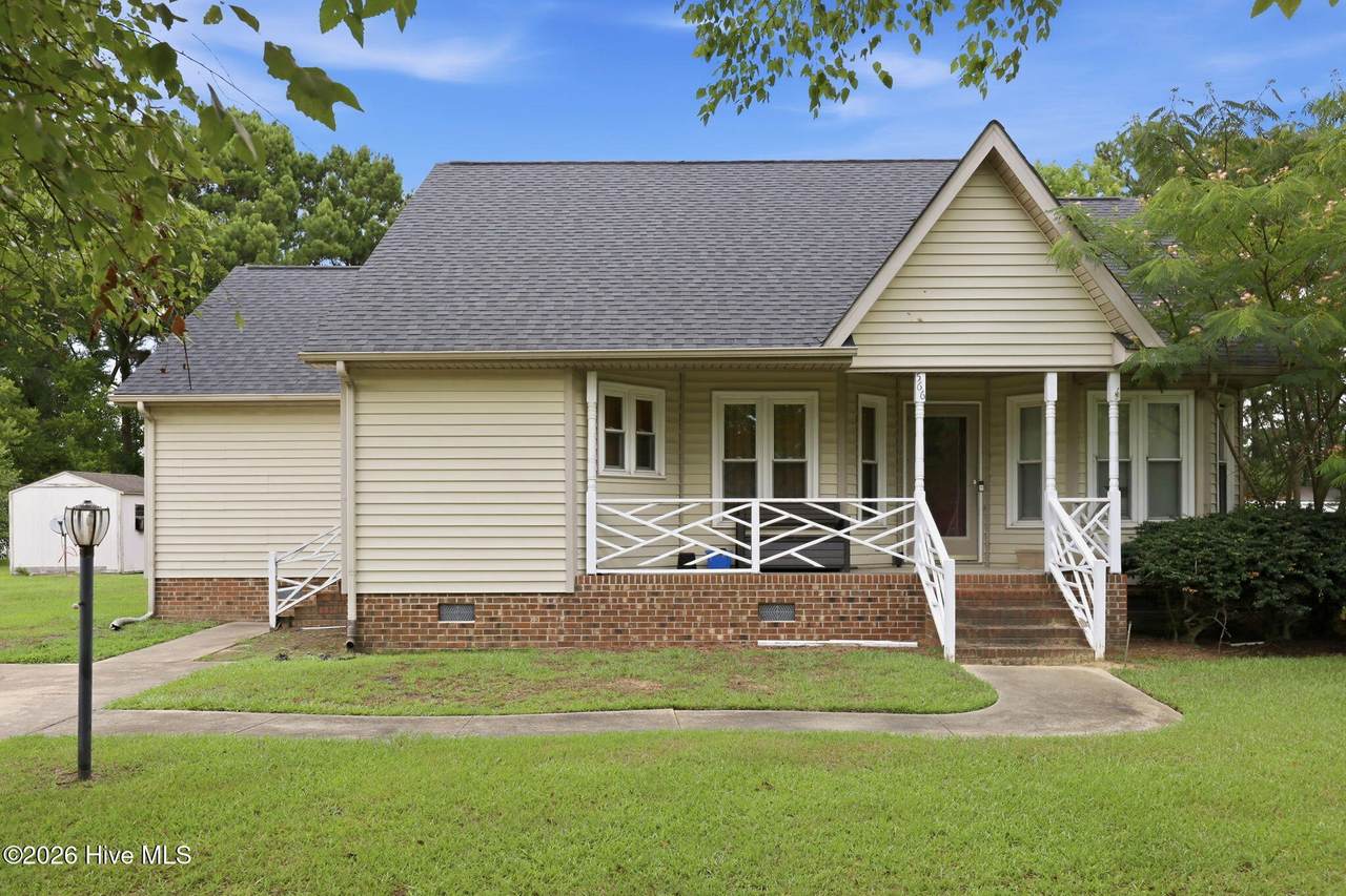 566 Ridge Drive - Photo 1