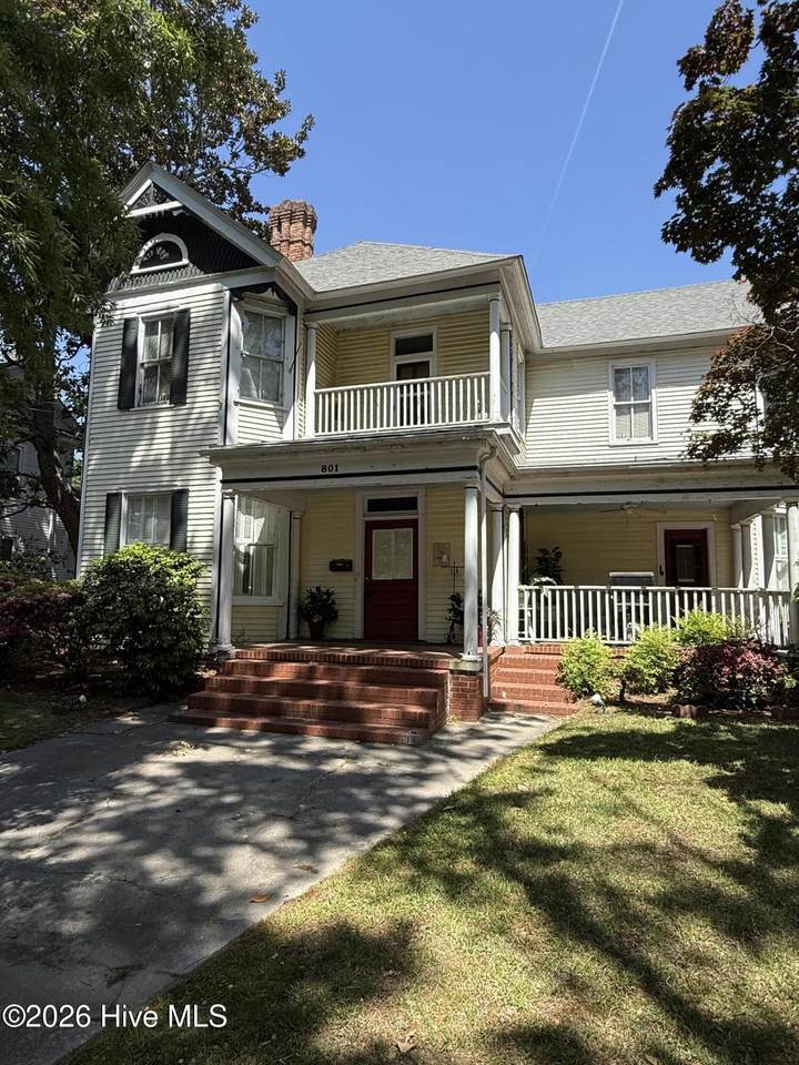 801 Main Street - Photo 1