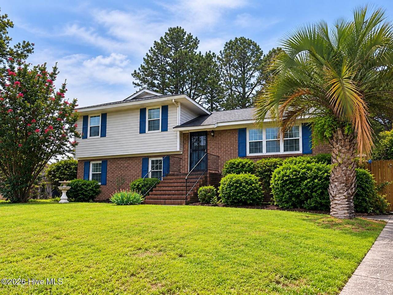 2802 Leawood Court - Photo 1