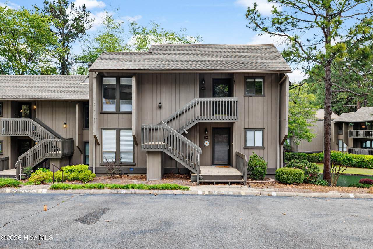 250 Sugar Gum Lane - Photo 1