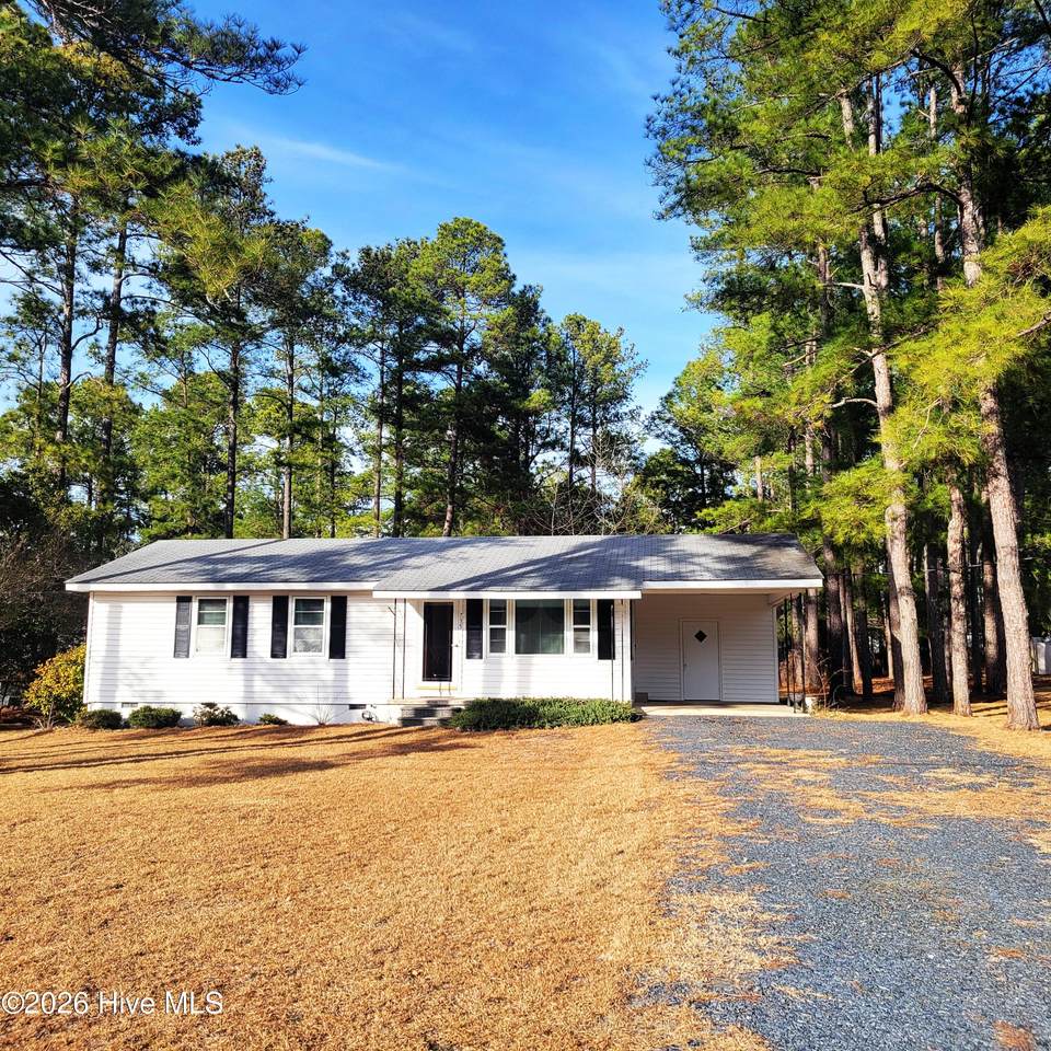 735 Philadelphia Avenue - Photo 1