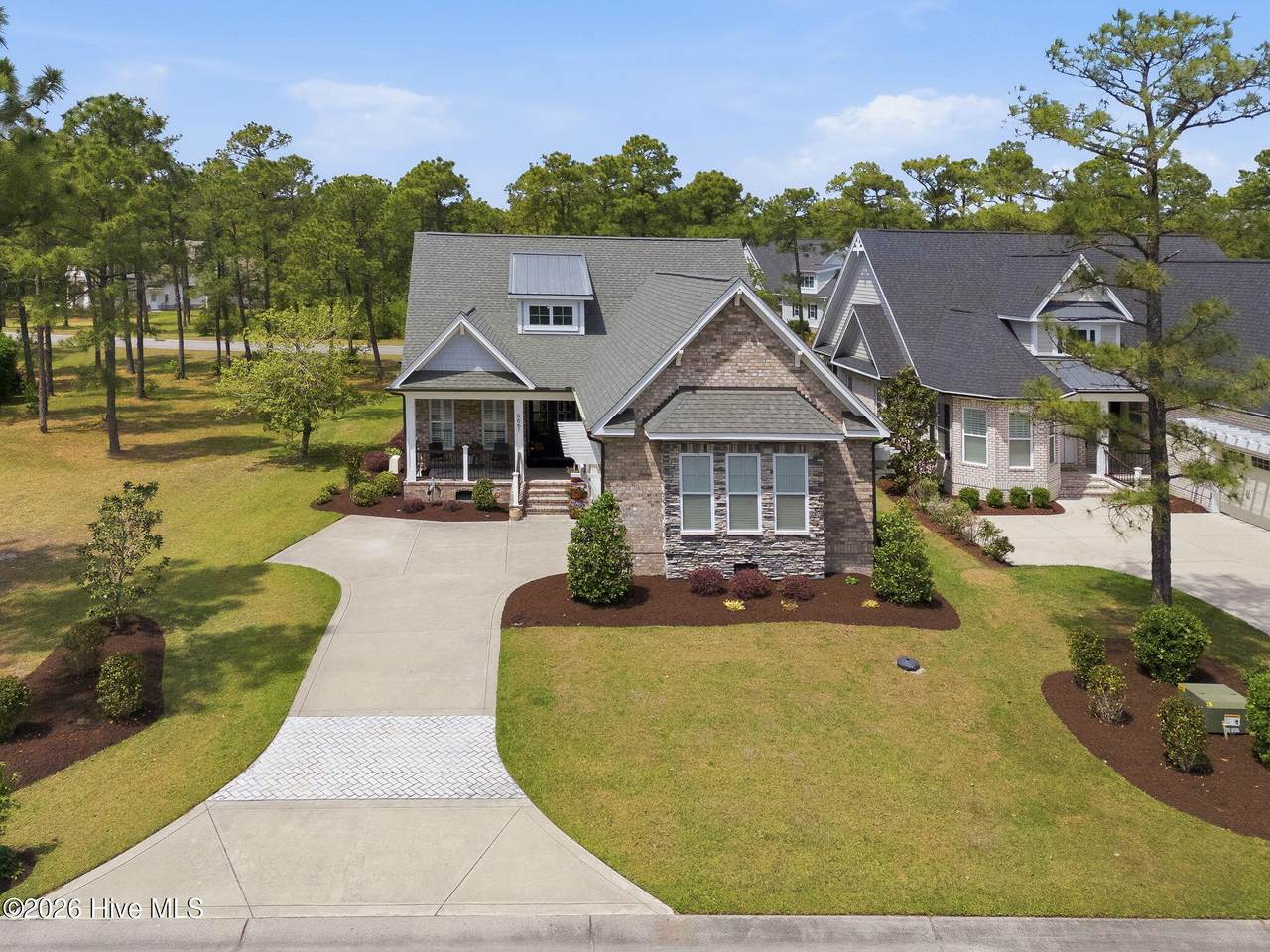 https://bt-photos.global.ssl.fastly.net/ncreg/1280_boomver_1_9e974555d533be683a9b27f6e8a7be57-2.jpg