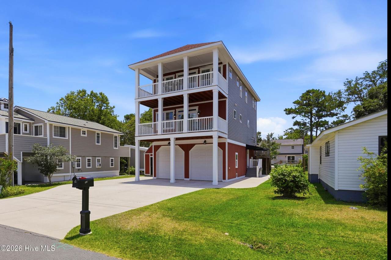 312 Loder Avenue - Photo 1