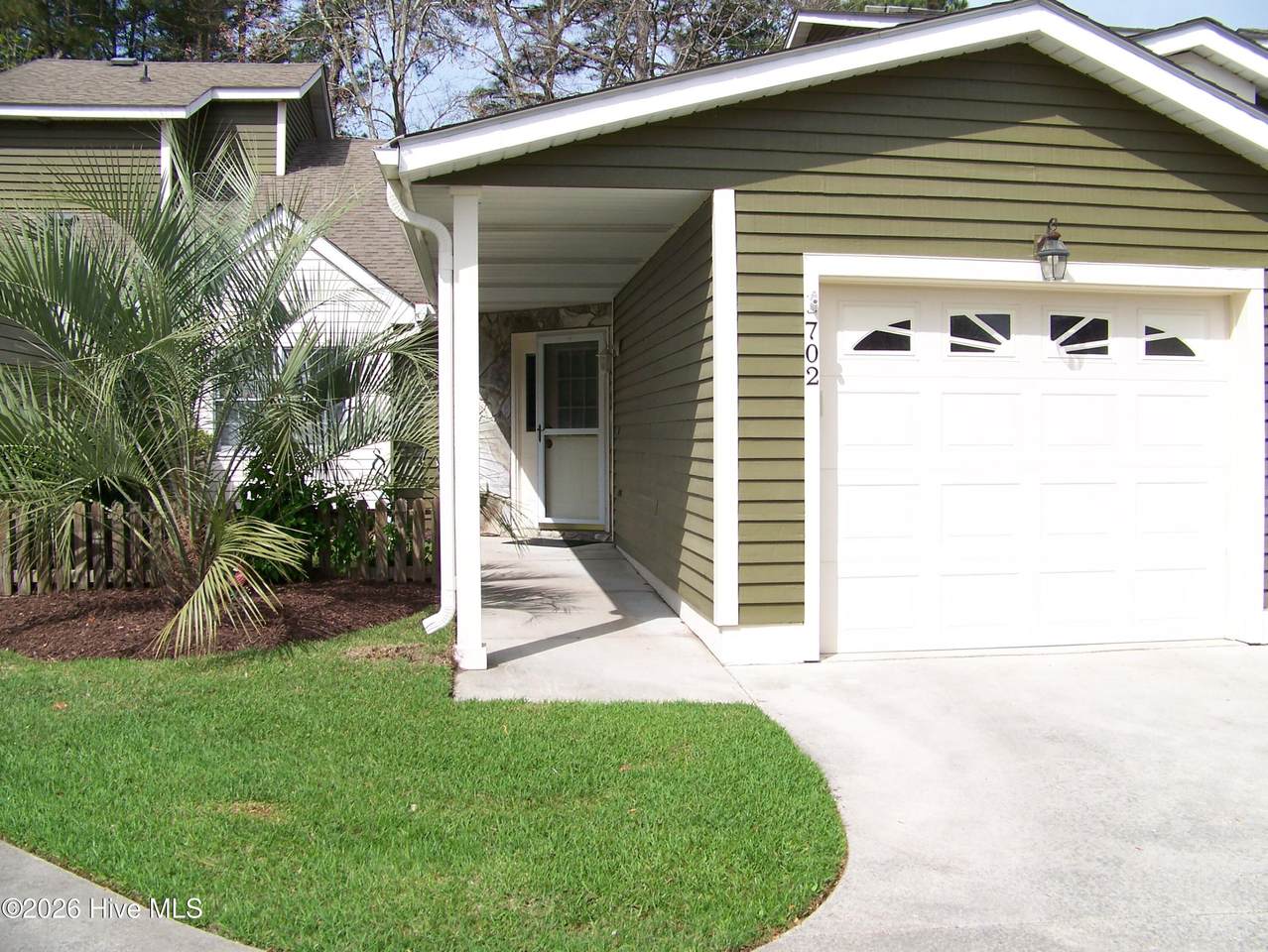 702 Cedarwood Village - Photo 1