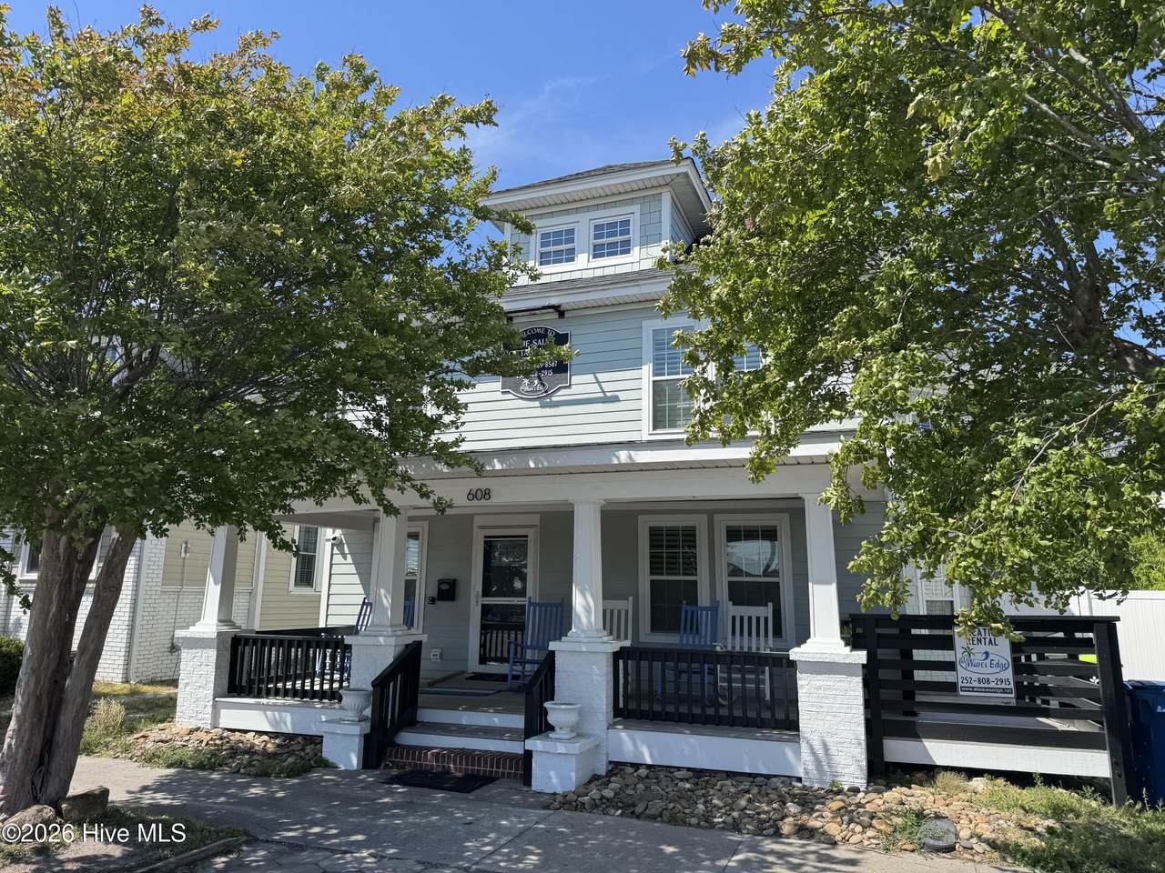 608 Arendell Street - Photo 1