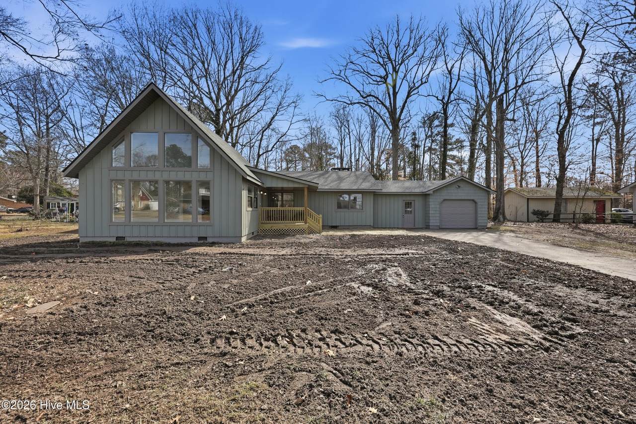 1804 Edgewood Drive - Photo 1