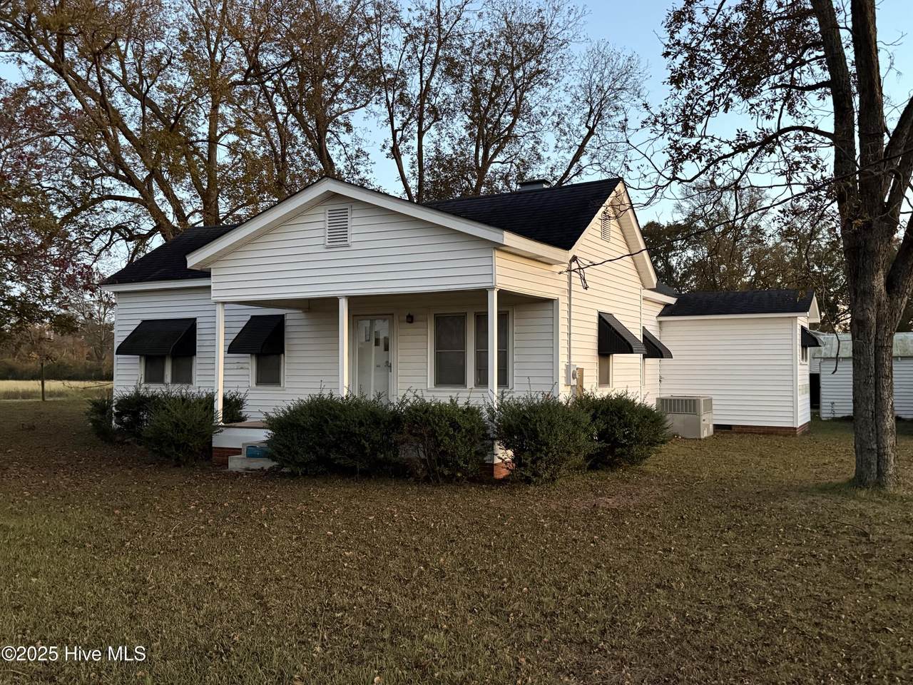 2881 Us Hwy 13 - Photo 1