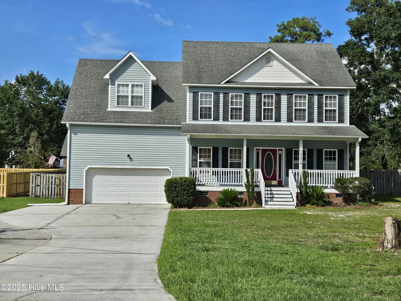 1516 Chadwick Shores Drive - Photo 1