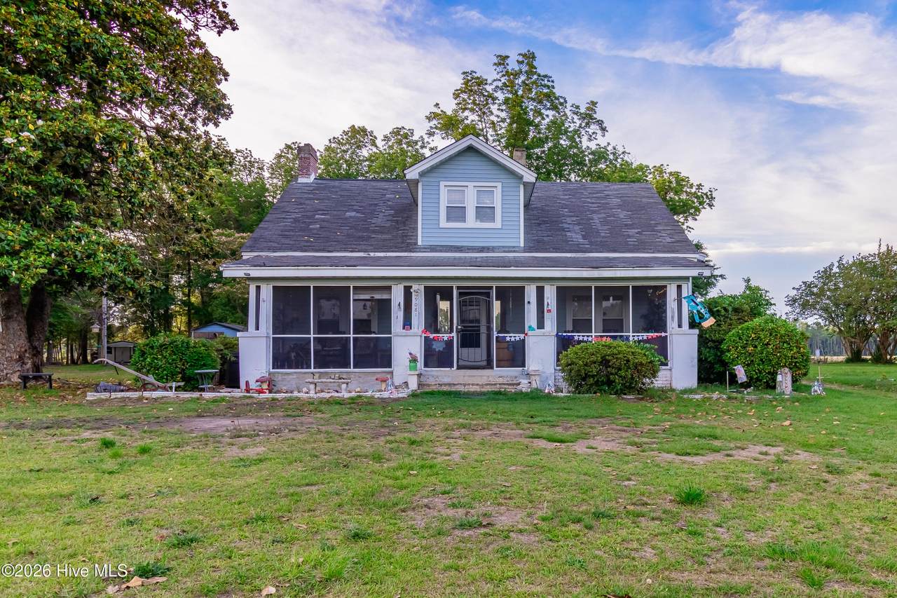 19081 Jane Shaw Road - Photo 1