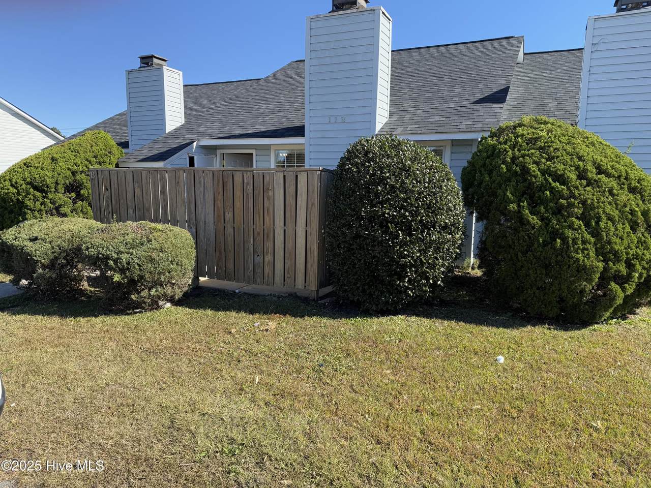 118 Witten Circle - Photo 1