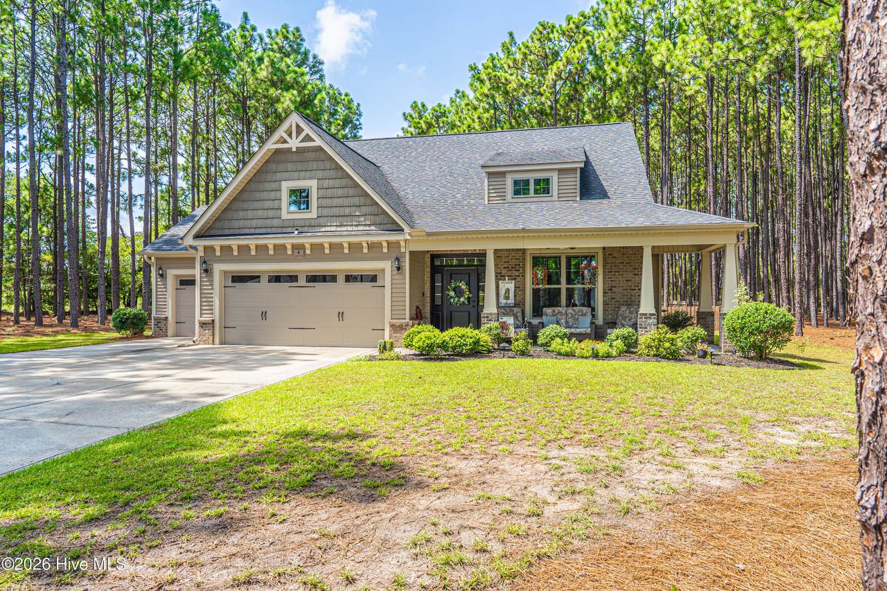 4 Whitman Court - Photo 1
