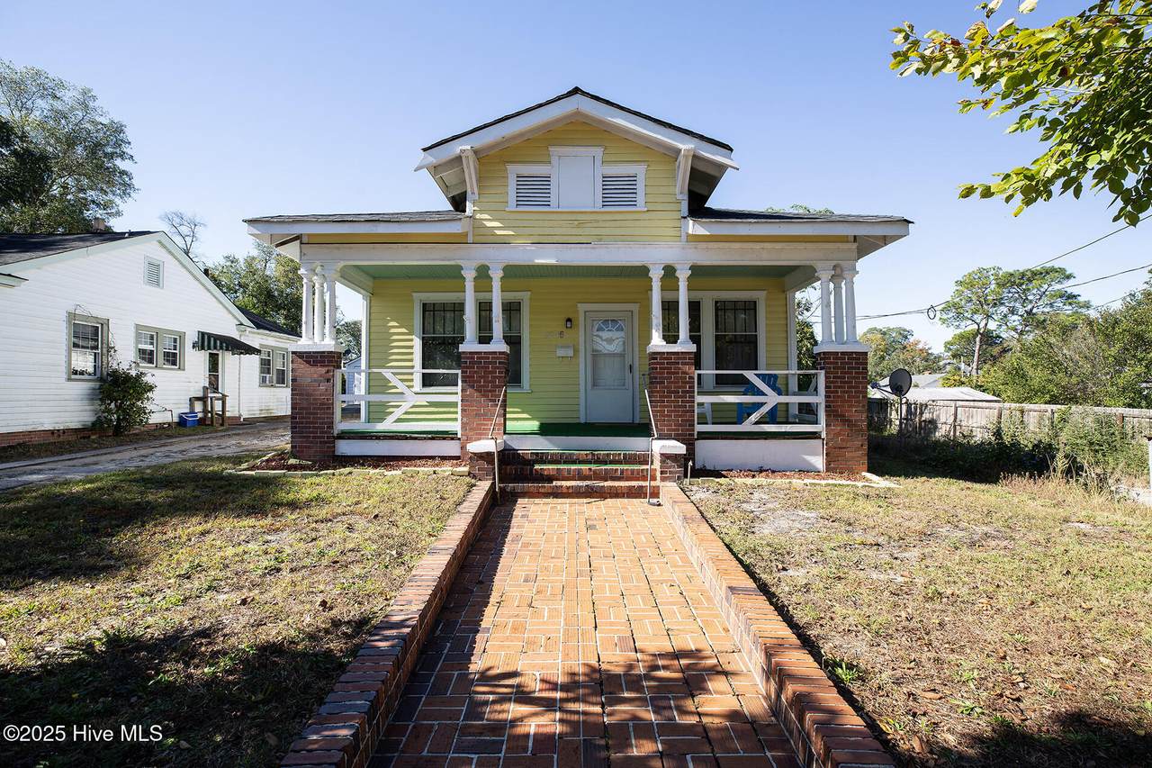 2046 Carolina Beach Road - Photo 1