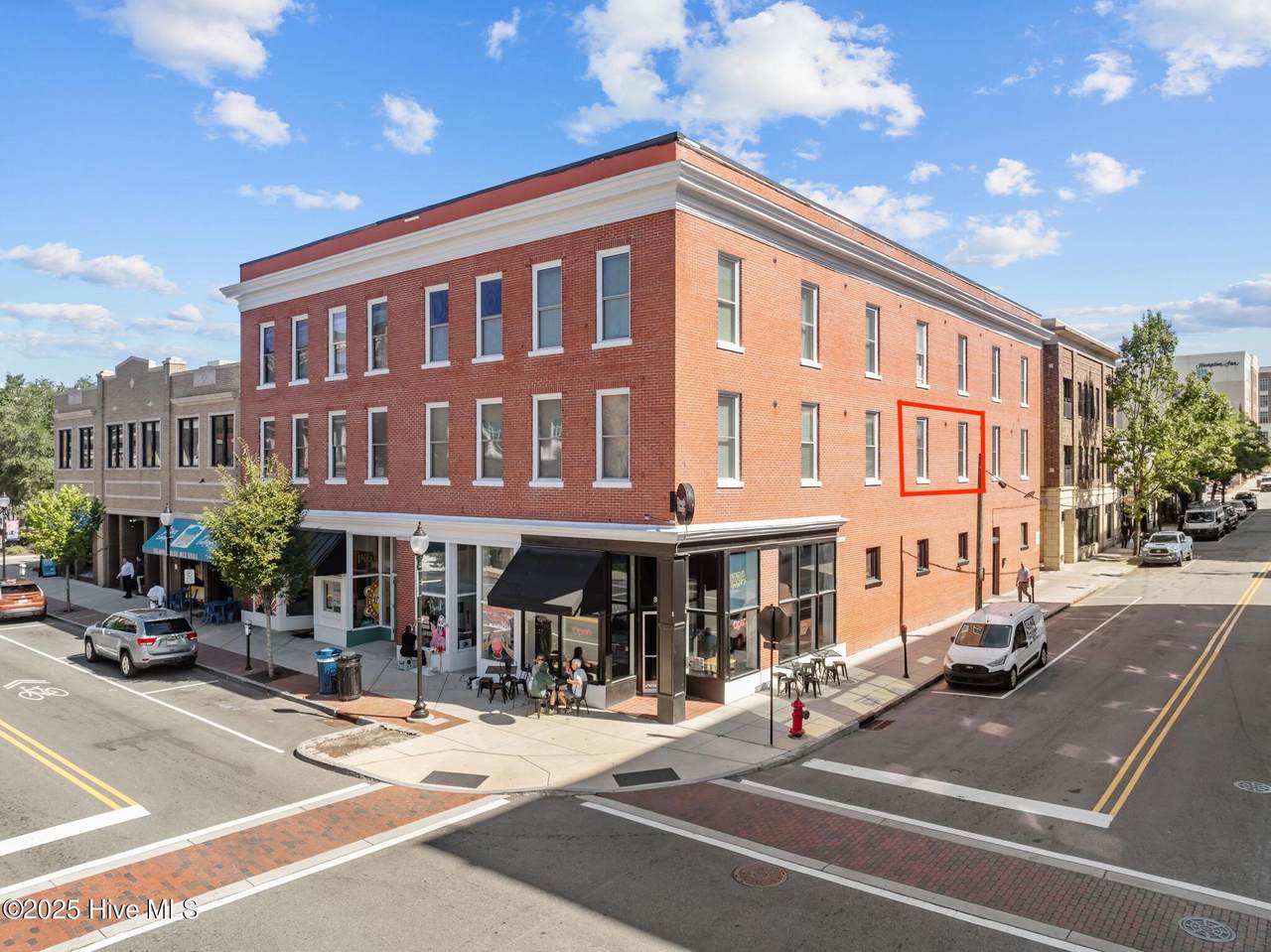 304 Front Street - Photo 1