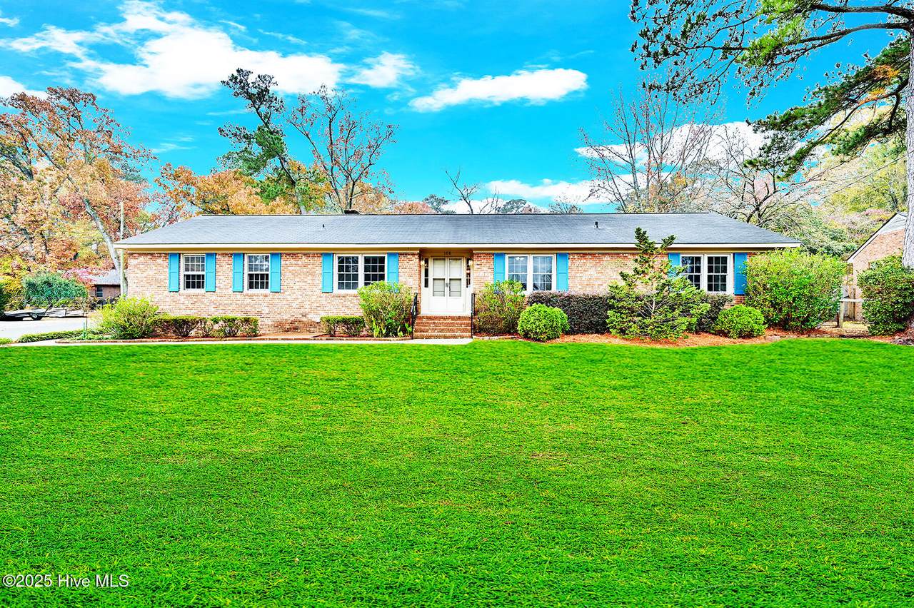 108 Wilkshire Drive - Photo 1