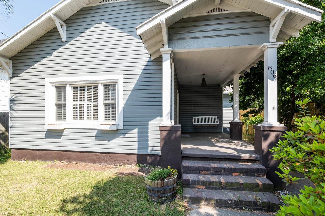 806 Crawford Avenue - Photo 1