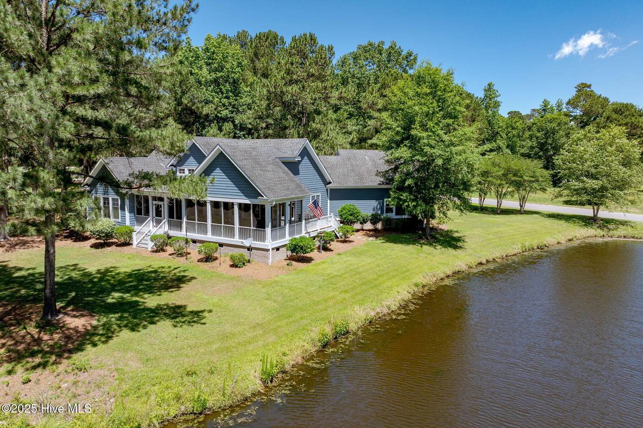 244 Red Fox Run Drive - Photo 1