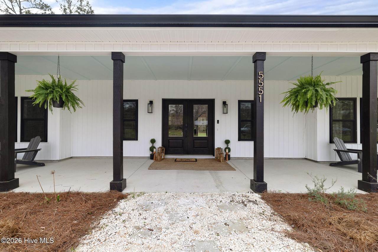 5551 Mills Trail - Photo 1