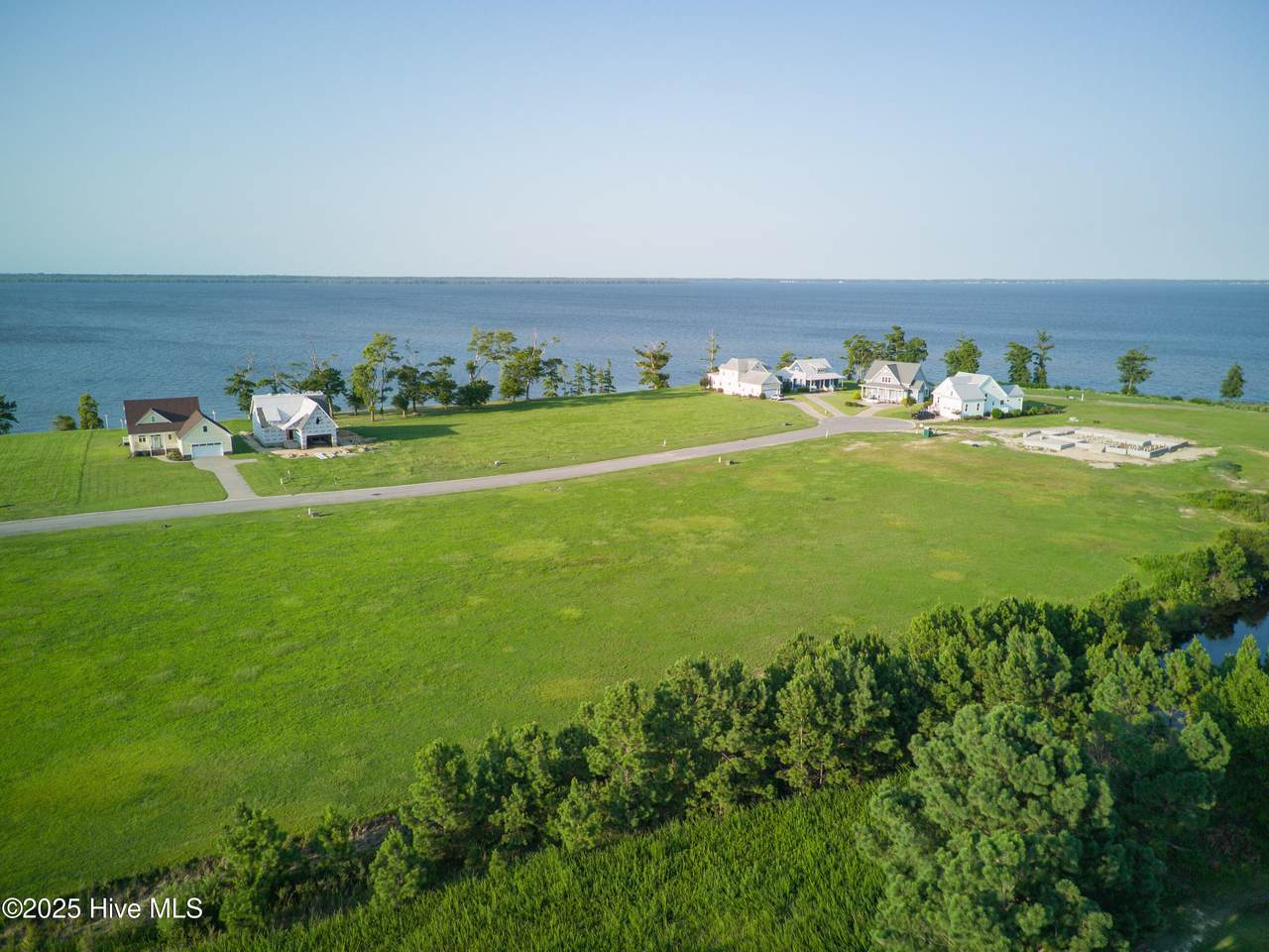 132 Royal Way - Photo 1