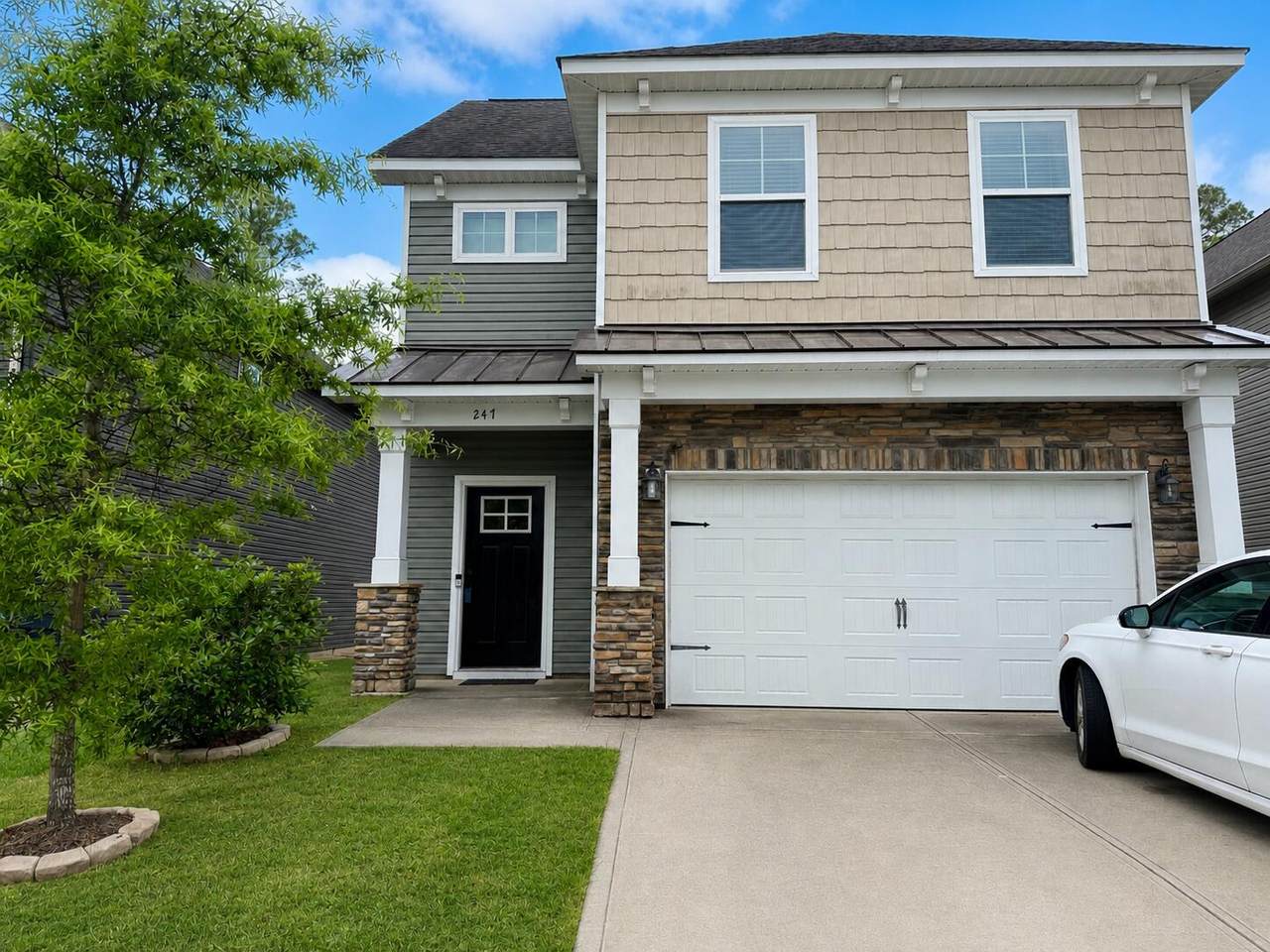 247 Claudia Drive - Photo 1