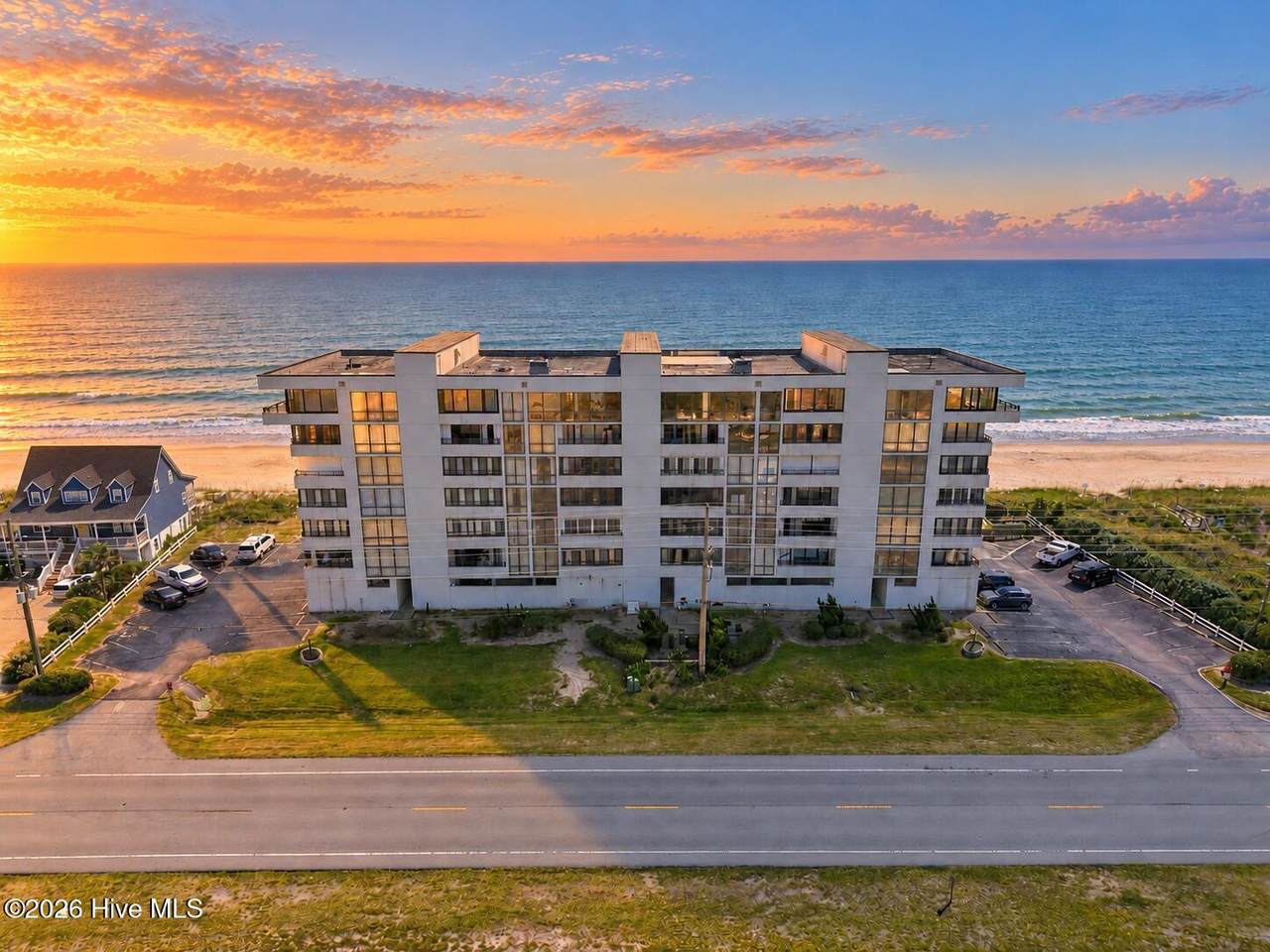4110 Island Drive - Photo 1