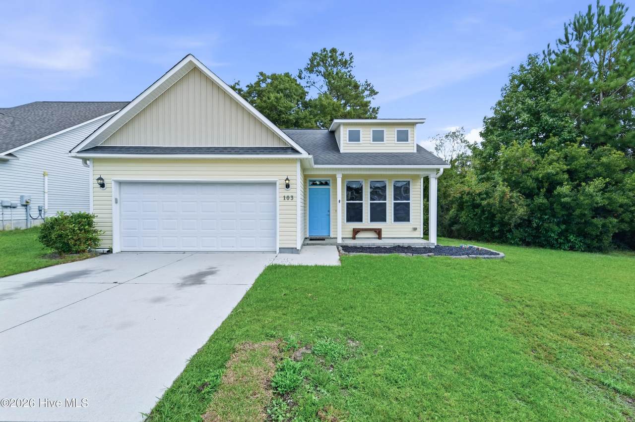 103 Forsythia Court - Photo 1