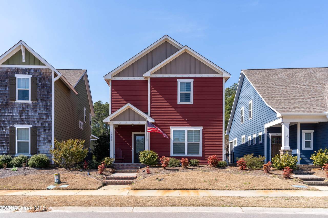 239 Legacy Lakes Way - Photo 1