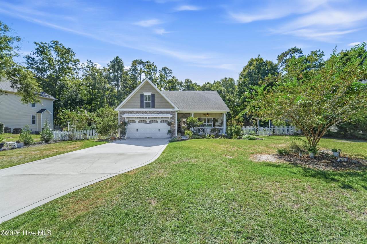 1407 Chadwick Shores Drive - Photo 1