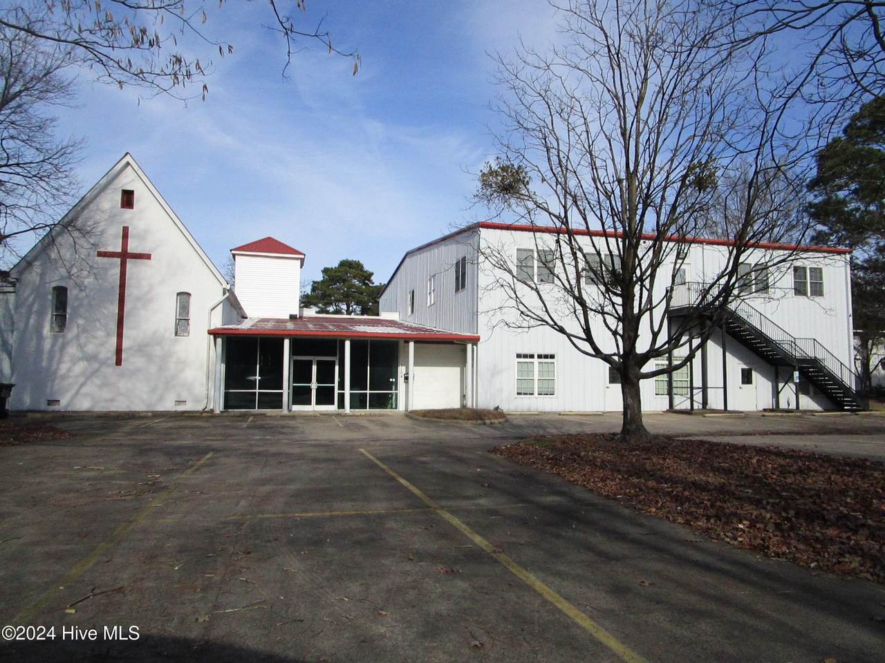 1104 Main Street - Photo 1